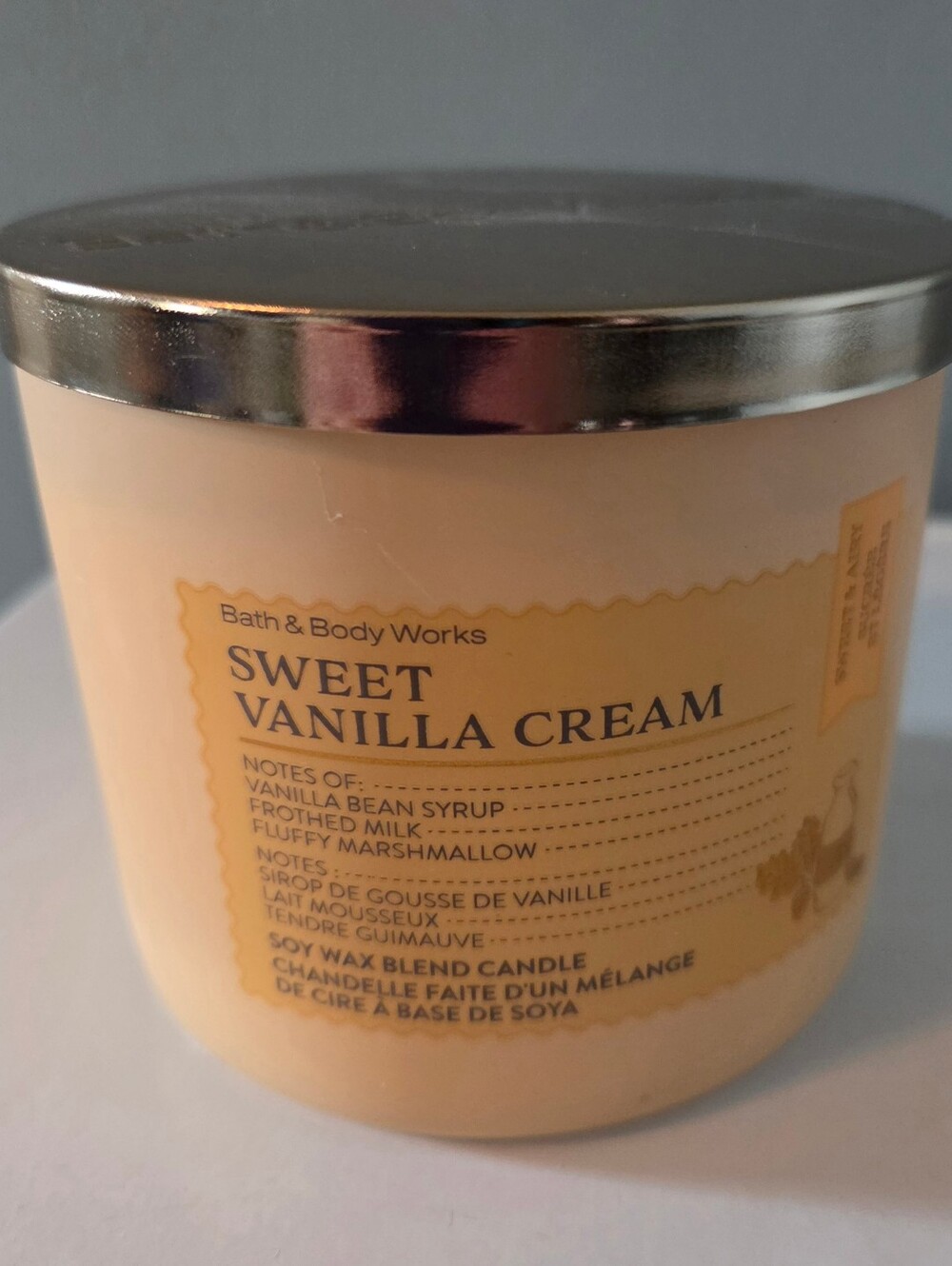 Bath & Body Works Sweet Vanilla Cream Candle 3 Wick